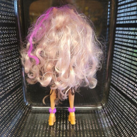 Monster High G3 Mattel Clawdeen Wolf Doll Only 2021 - Picture 5 of 7